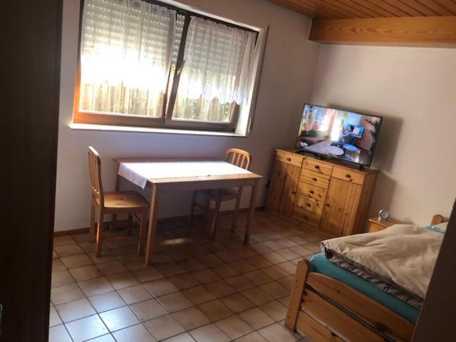 1 Zimmer Apartment 22 Qm Neustadt-Duttweiler Neustadt an der Weinstraße Eksteriør bilde